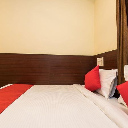 Oyo 11945 Hotel Glory Palace Indore Esterno foto