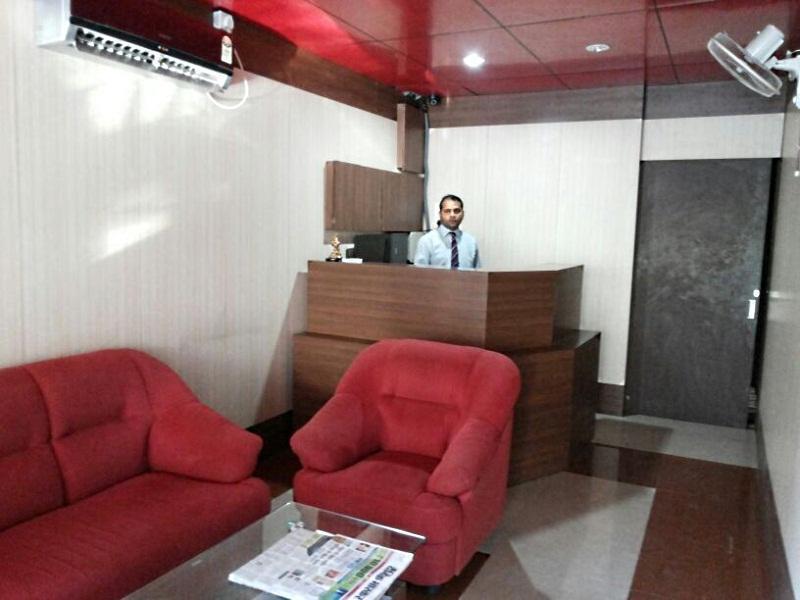 Oyo 11945 Hotel Glory Palace Indore Esterno foto