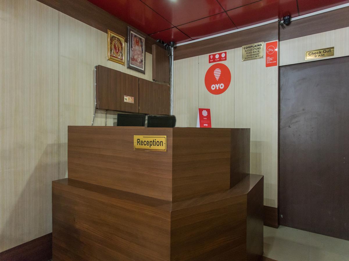 Oyo 11945 Hotel Glory Palace Indore Esterno foto