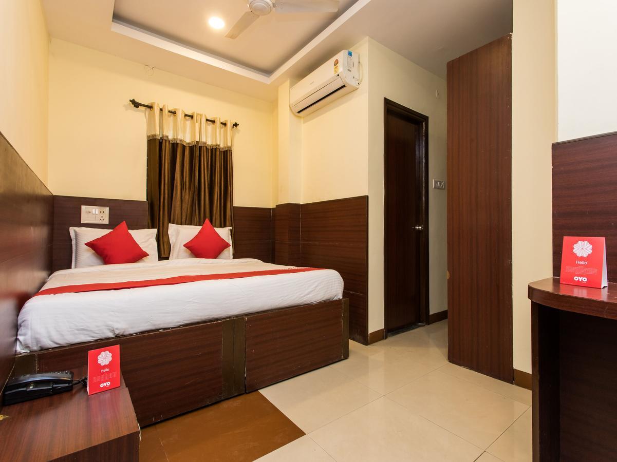 Oyo 11945 Hotel Glory Palace Indore Esterno foto